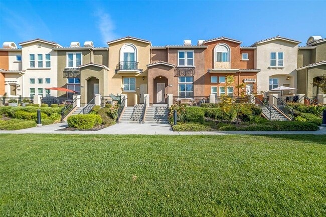 Building Photo - 353 Esfahan Ct