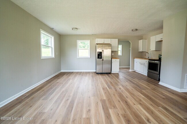 Foto del edificio - 106 Hardin Ct