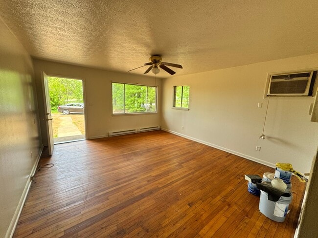 Building Photo - 2/1 Duplex in Shelby, NC
