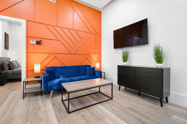 Photo - 1301 E Columbus Dr Apartment