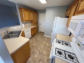 Building Photo - 3003 30th St N