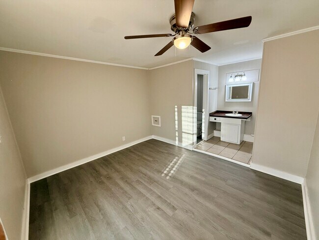 Foto del edificio - 603 S Jefferson Ave