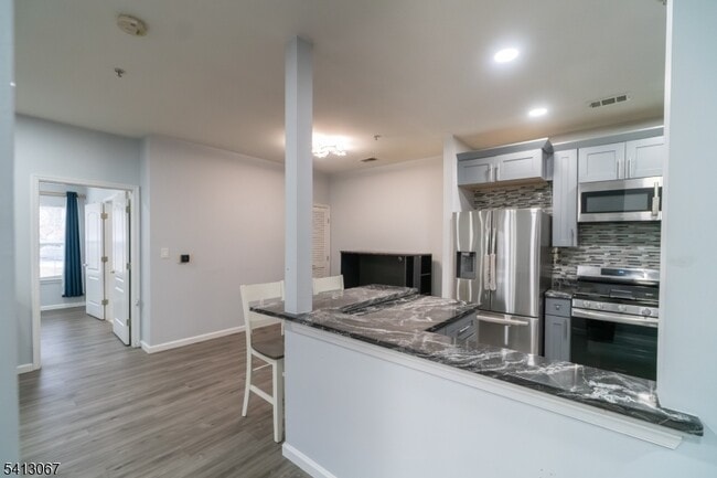 Building Photo - 514 Coppola Dr