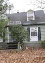 Building Photo - 4722 S Rutland Ave