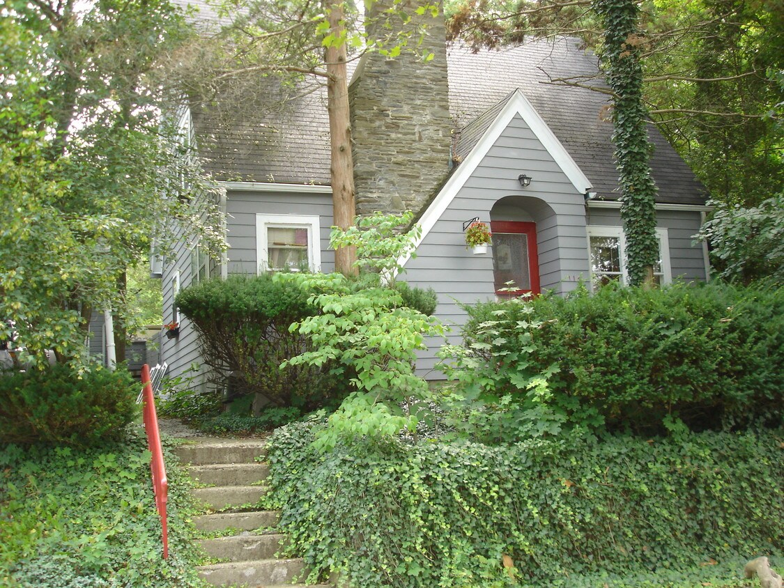 House exterior - 117 Linden Ave