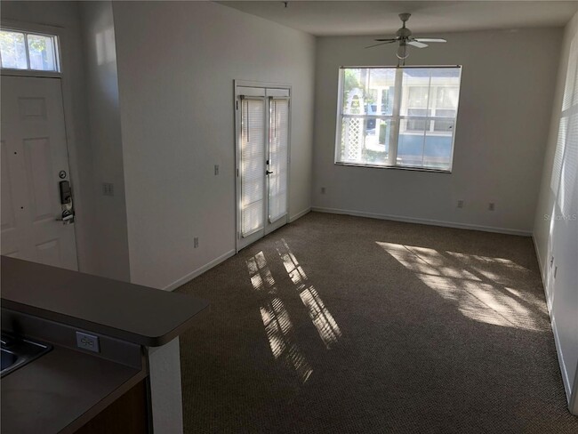 Foto del edificio - 4004 Venetian Bay Dr