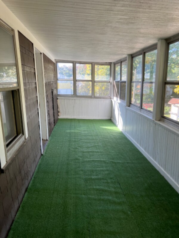 Building Photo - 12209 Corlett Ave