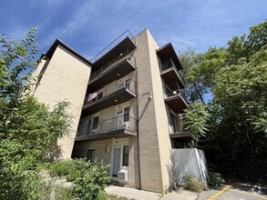 Building Photo - 599 Darwin St