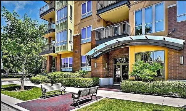 Foto principal - 323 W Jefferson St