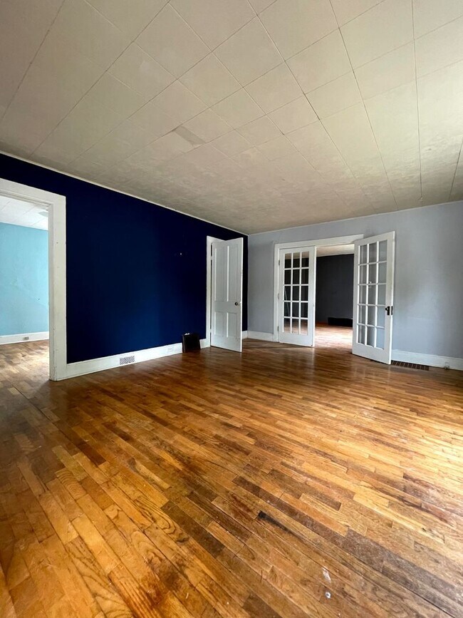 Foto del edificio - 1502 Ferry St