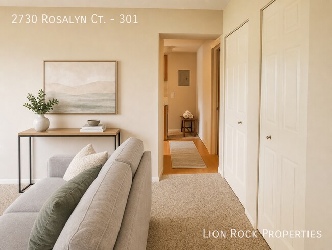 Foto del edificio - 2730 Rosalyn Ct
