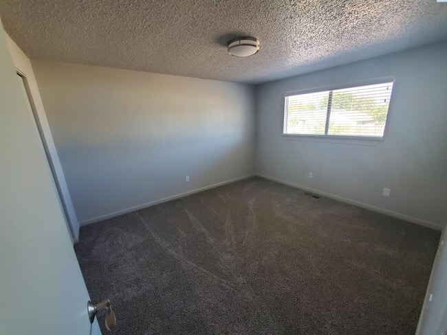 Foto del edificio - Newly Remodeled Duplex in Kennewick