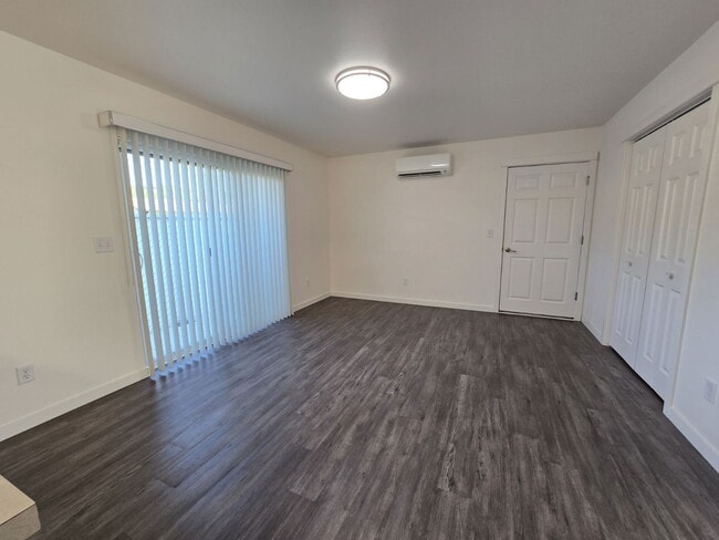 Building Photo - 3572 Carnes Rd