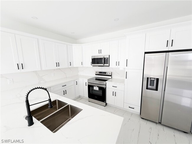 Building Photo - 4412-4414 14th St SW