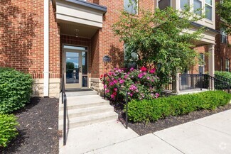 Building Photo - 925 Ingleside Ave