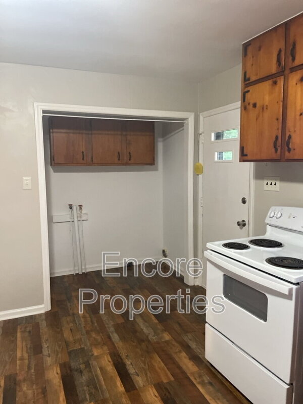 Foto del edificio - 2222 McKnight Mill Rd