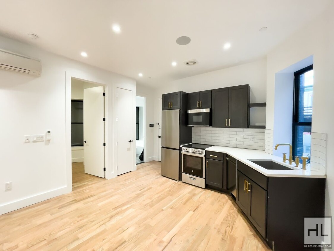 Foto principal - South Williamsburg / Spacious 4-Bed 2.5 Ba...