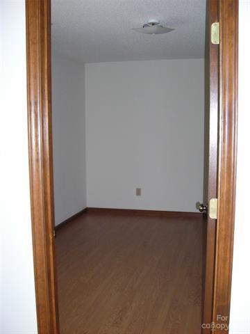 Building Photo - 119 Peninsula Pl Ln