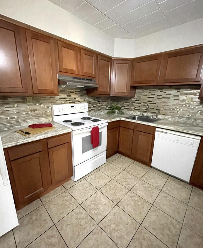 1009 Glass Run Rd Unit 100906, Baldwin, PA 15236 Room for Rent in