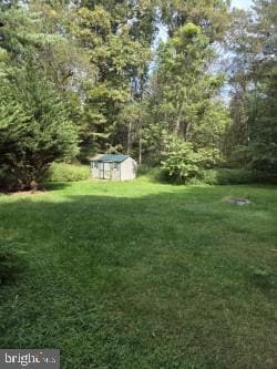 Building Photo - 10 White Pine Ln