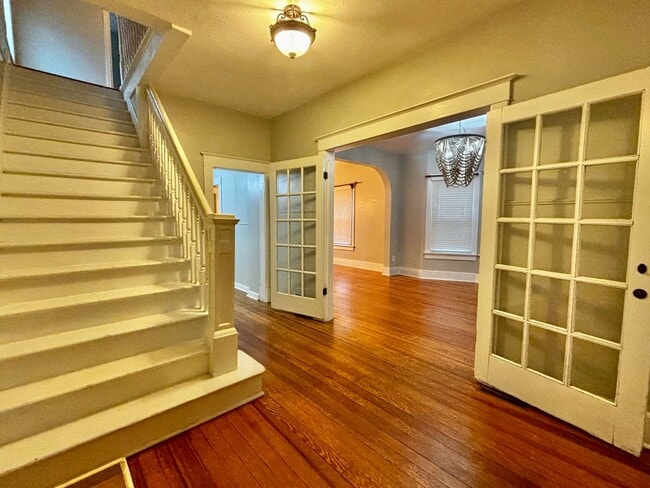 Foto del edificio - Italian Estates Property Management