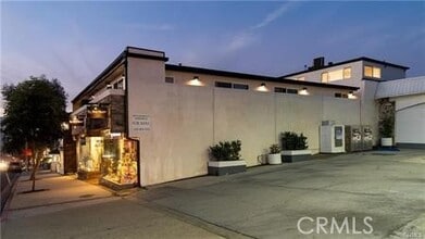 Building Photo - 577 Ramona Ave