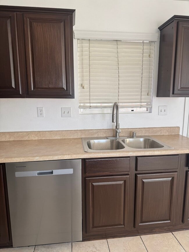 Foto del edificio - 3481 Grant St