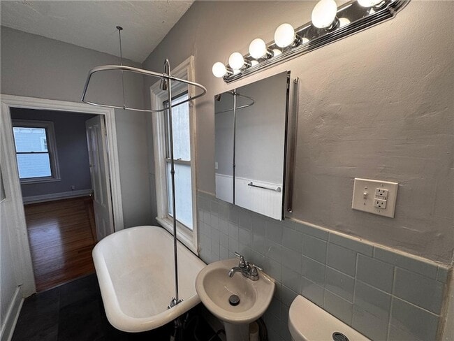 Foto del edificio - 72 Courtland St