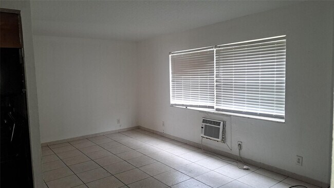 Foto del edificio - 925 S K St