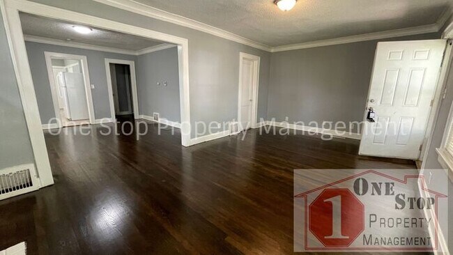 Foto del edificio - 7314 Highland Ave
