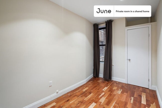 Building Photo - Room in Shared 2 bed/1 bath home in East Harlem