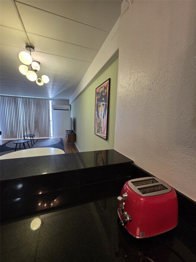 Foto del edificio - 5400 Memorial Dr