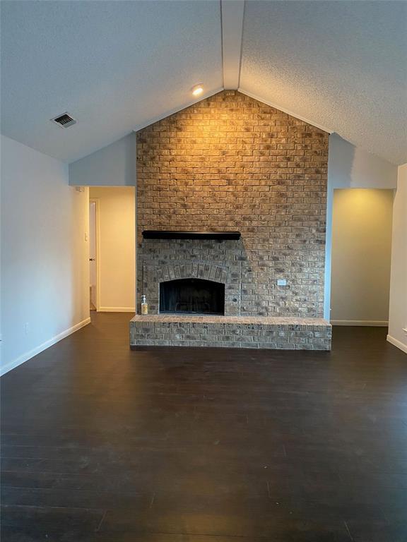 Building Photo - 2512 Rosebud Ct