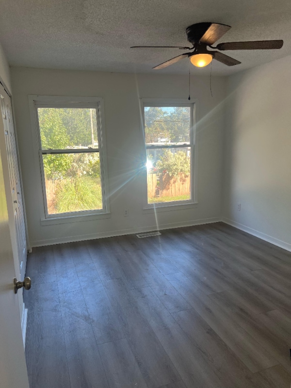 Building Photo - 3456 Macklen Rd