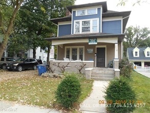 Building Photo - 518 Lawrence St