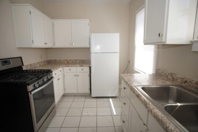Building Photo - 3626 McKinley Ave
