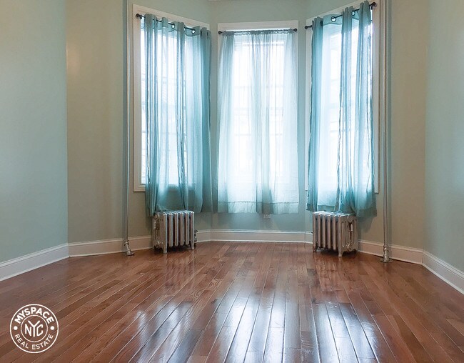 Building Photo - 262 Lefferts Ave