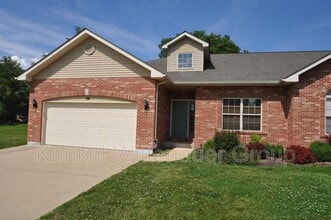Building Photo - 88 Oak Pointe Cir