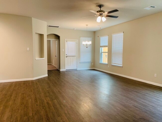 Building Photo - 17727 Chartertree Ln