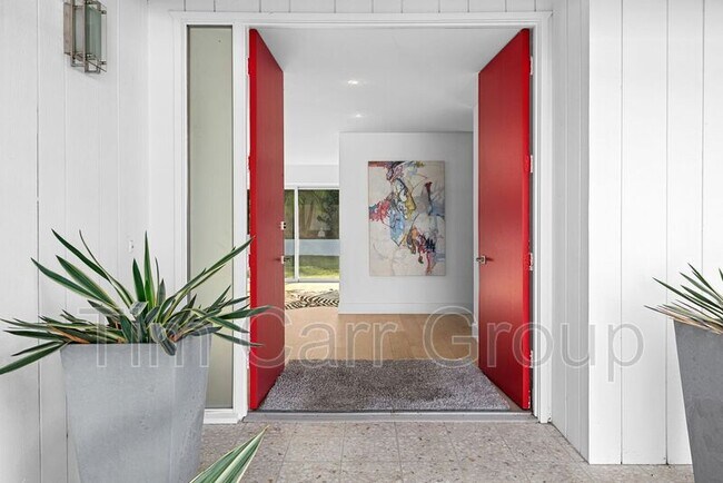 Building Photo - 2121 Windward Ln