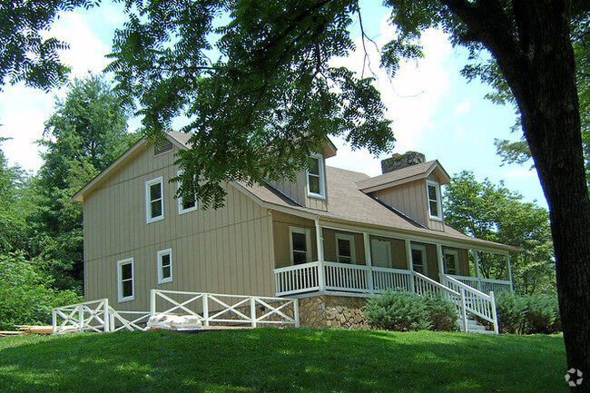 The Riverhouse of Cullowhee