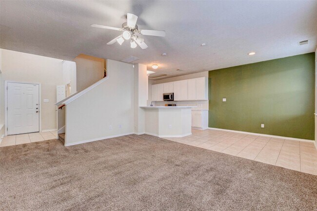 Building Photo - 13106 Peppergate Ln