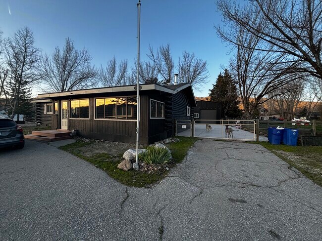 Foto del edificio - 29561 Fawn Way