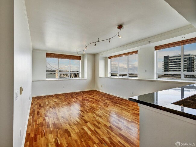 Foto del edificio - 400 Beale St