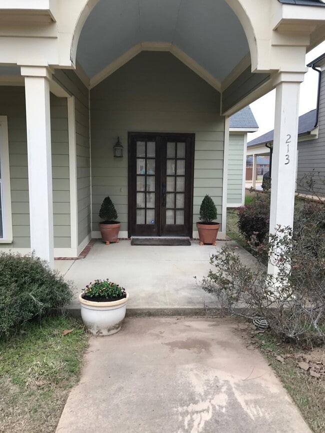 Photo - 213 Cherrybark St Apartment