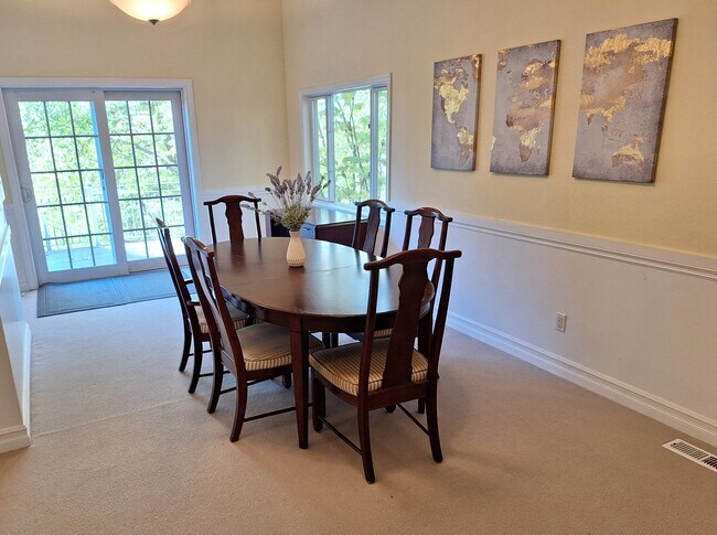 Foto del edificio - 22833 SW Mountain Rd