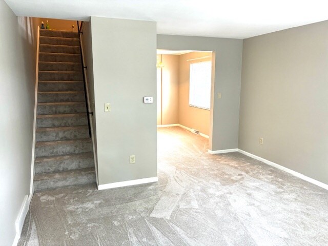 Entry - Living Room - Stairs - 1109 Mount Allen Rd