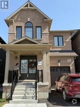 Building Photo - 17 Calabria Dr