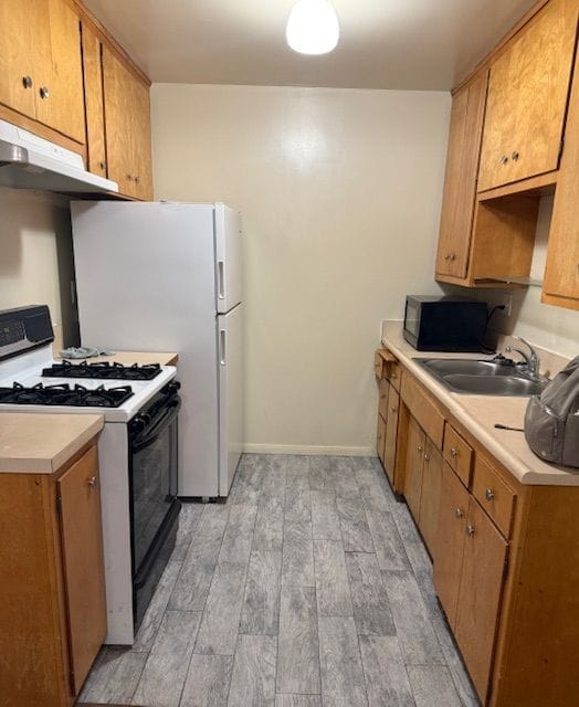 Building Photo - 979 Springfield St