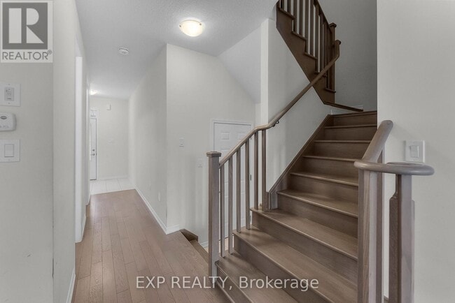 Building Photo - 8273 Tulip Tree Dr